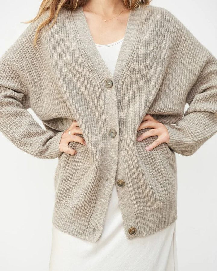 Alina | The Casual Chic Cardigan